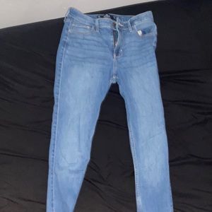 Hollister jeans size 5R